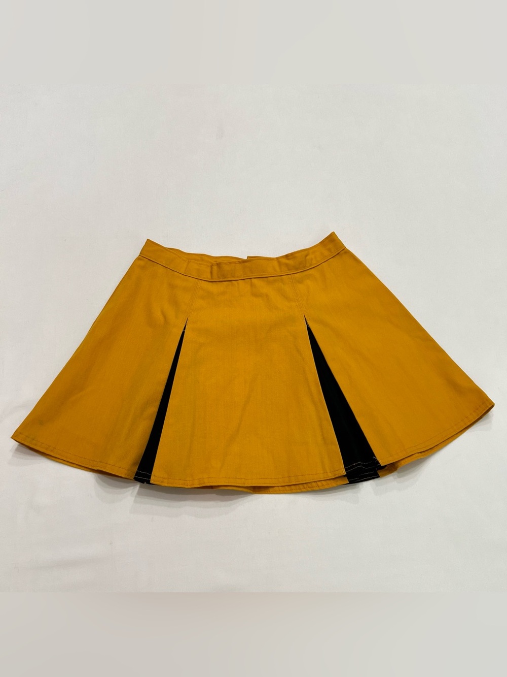 Vintage 1950s Black & Yellow Cheerleader Pleated Micro Mini Skirt Sz 25”